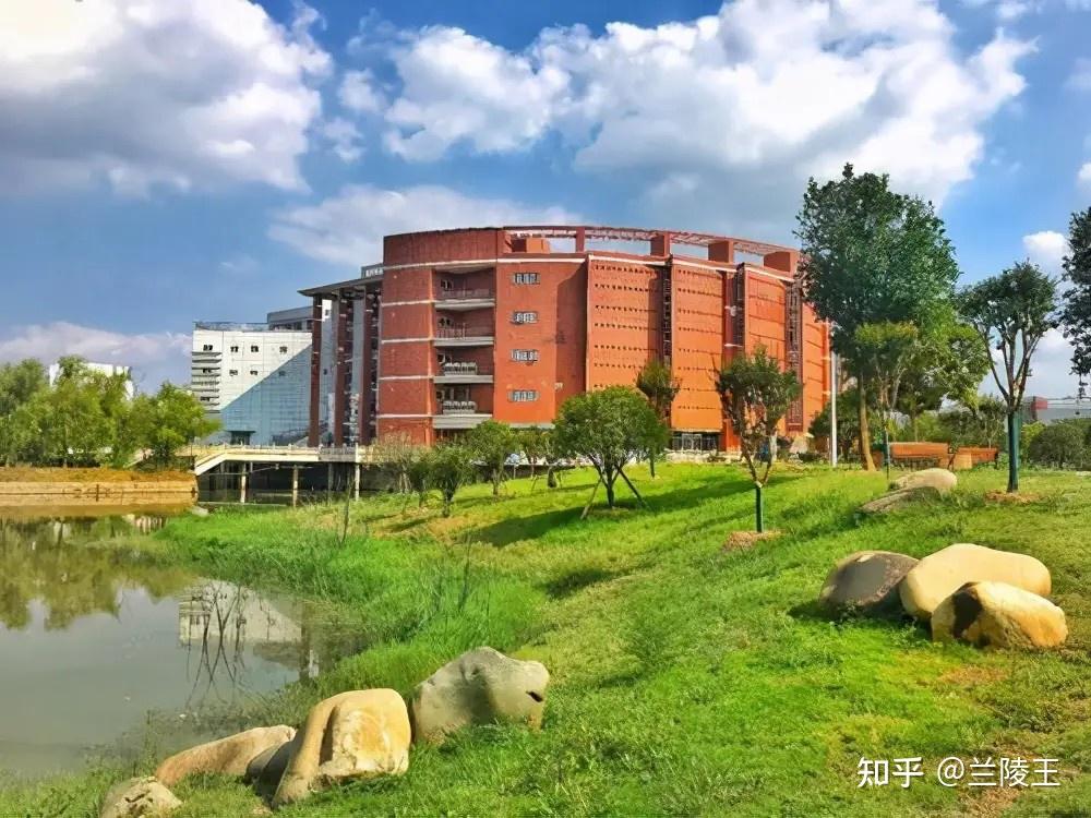 2024年武漢理工大學華夏學院錄取分數(shù)線（所有專業(yè)分數(shù)線一覽表公布）_2024年武漢理工大學華夏學院錄取分數(shù)線（所有專業(yè)分數(shù)線一覽表公布）_2024年武漢理工大學華夏學院錄取分數(shù)線（所有專業(yè)分數(shù)線一覽表公布）