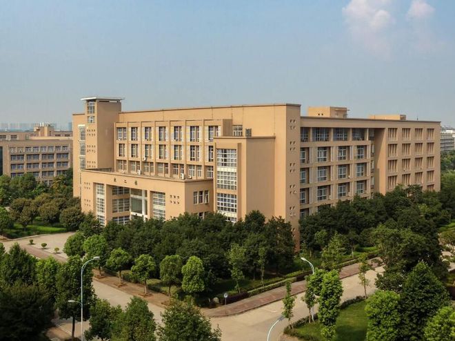 湖北科技職業學院分數線_湖北技術學院錄取分數線是多少_湖北科技學院各專業分數線