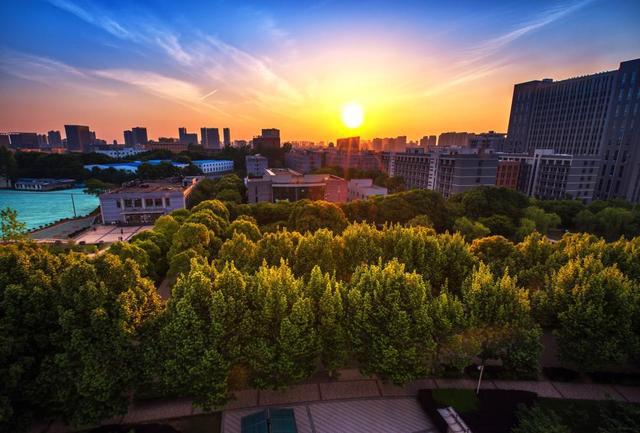 武漢市錄取分數線_2024年武漢大學 錄取錄取分數線（所有專業分數線一覽表公布）_武漢2021年錄取分數線