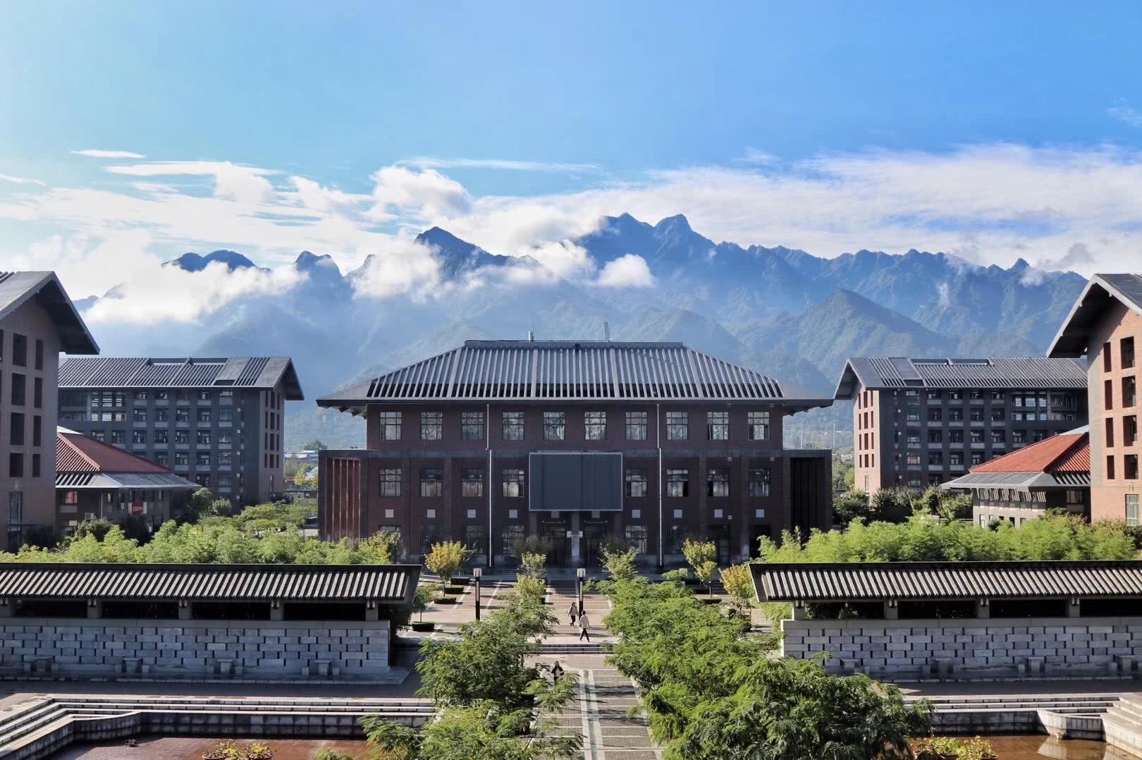 西安科技大學專科錄取分數線_2024年西安建筑科技大學專科錄取分數線（所有專業分數線一覽表公布）_西安專科院校錄取分數線