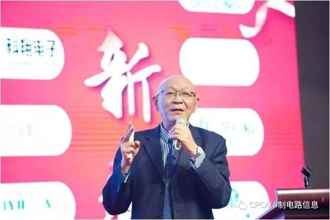 人工翻譯面臨的機(jī)遇和挑戰(zhàn)__人工翻譯的意義