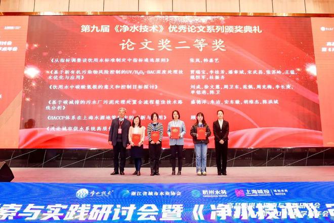 柏林大學(xué)洪堡萌芽和雛形的標(biāo)志_柏林洪堡大學(xué)_柏林大學(xué)洪堡三原則