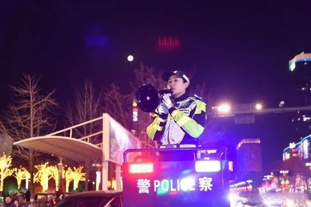 電影推薦情侶一起看_電影推薦大片9.0以上評分_十一電影推薦