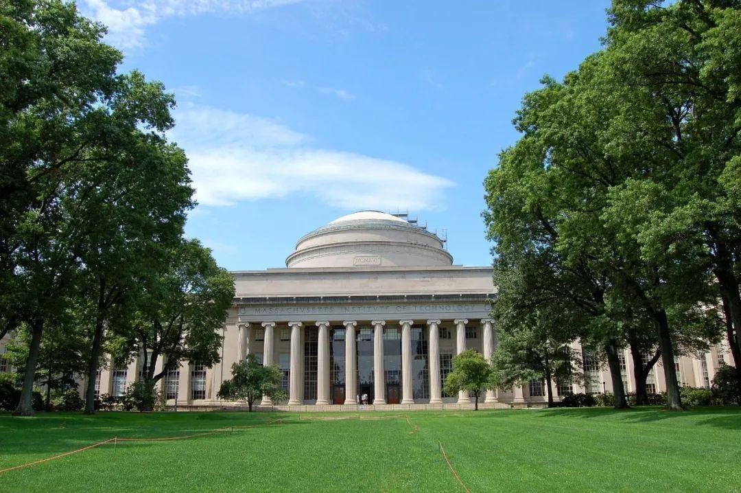 排行榜著名大學美國有哪些_名牌大學排行榜美國_美國著名大學排行榜