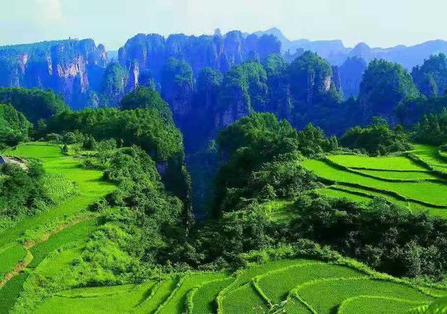 烏煙瘴氣什么意思_烏煙瘴氣讀音_烏煙瘴氣的意