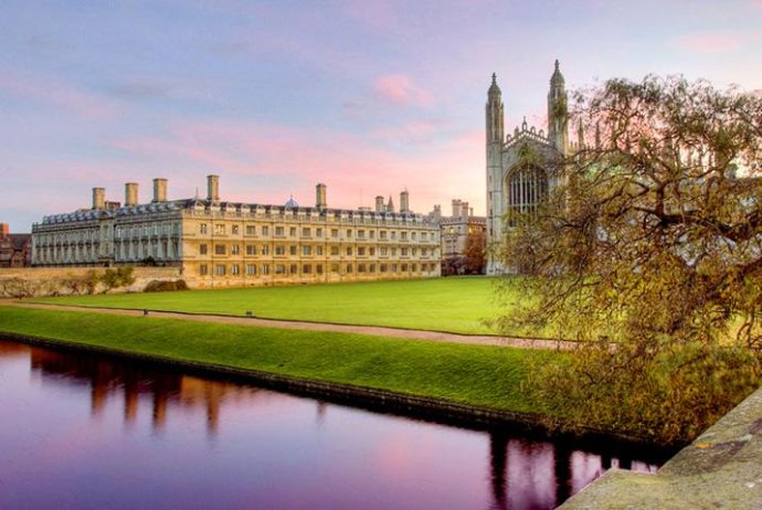 斯旺西大學英國排名_英國斯旺西大學_英國斯旺西大學學費一年多少