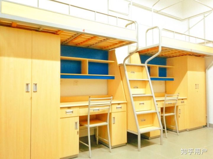 滑鐵盧大學留學費用_滑鐵盧大學_滑鐵盧大學計算機