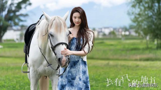 湯唯 英文_湯唯講英文視頻_湯唯英文歌