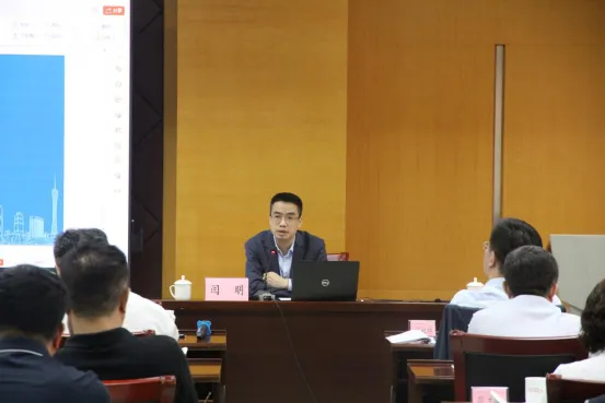 美國口語_美國口語之父_美國口語教程