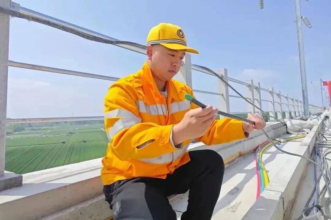 軌道交通通信信號設備制造與維護_軌道通信信號設備制造與維護_軌道交通信號維護工作內容