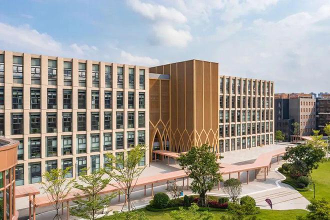 大連楓葉國際學校初中部_大連楓葉國際學校初中招生_大連楓葉國際學校高中招生