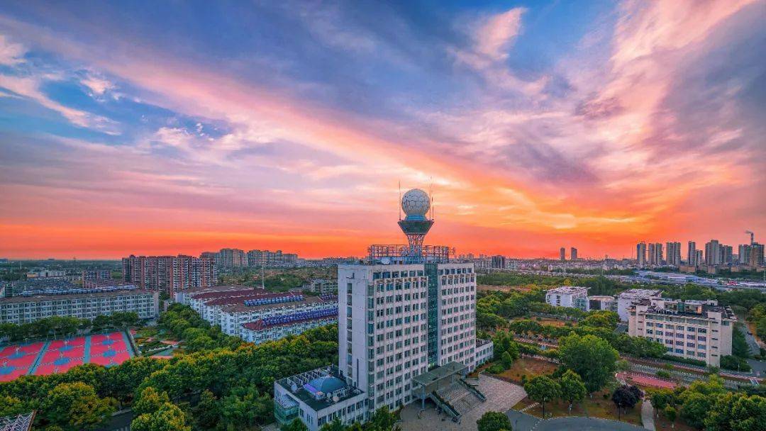 河北醫學院研究生招生分數_河北醫科大學研究生學院_河北醫學院研究生招生簡章