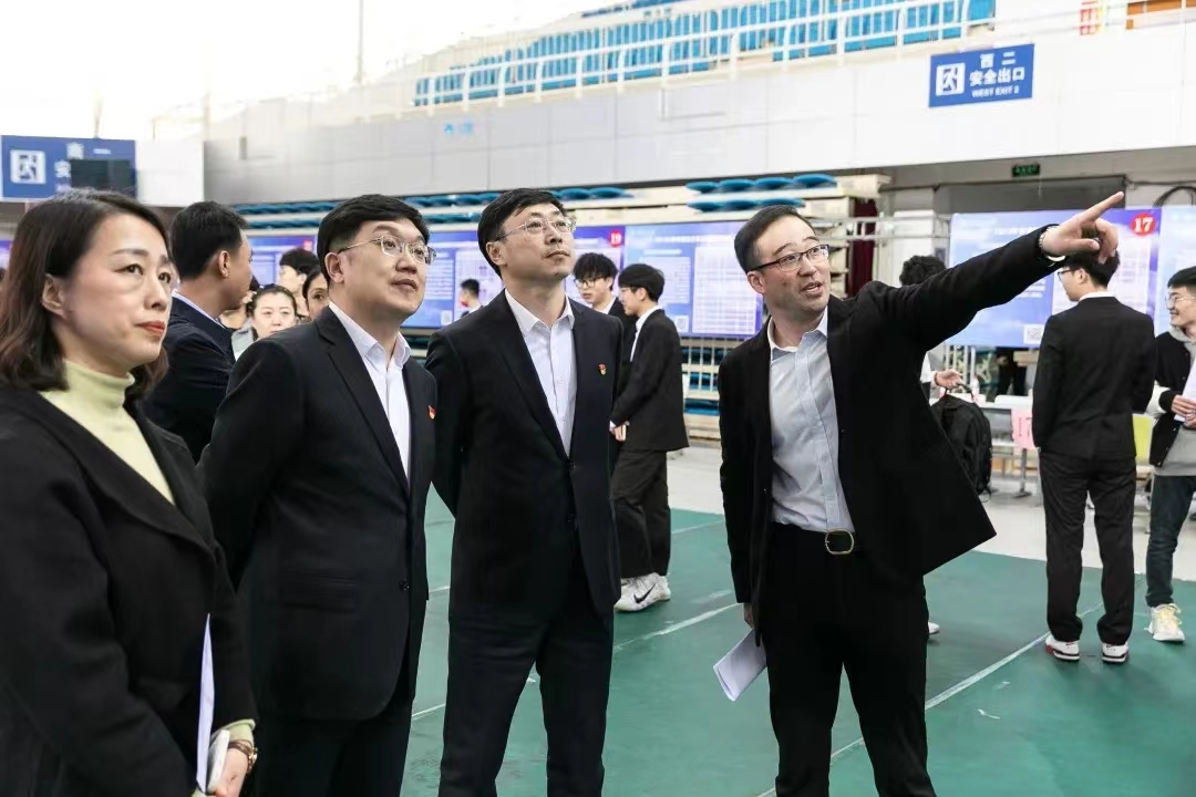 沈陽航空航天大學(xué)王靜_沈陽航空學(xué)院王婷_沈陽航空航天大學(xué)王婷