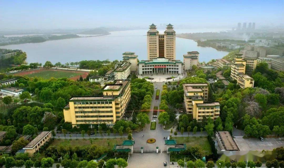 天津財經大學珠江學院教務部_天津財經大學珠江學院辦事大廳_天津財經大學珠江學院教育部