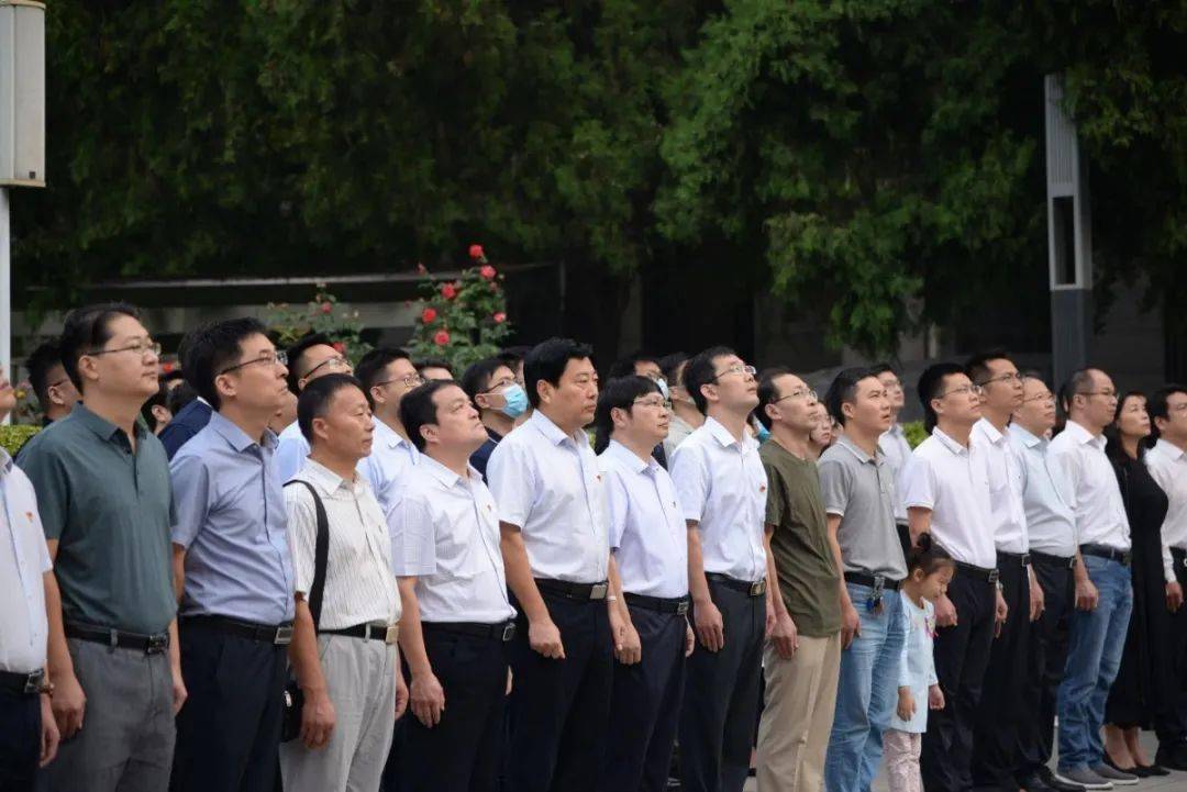 廣州大學(xué)錄取分?jǐn)?shù)線2023_廣州大學(xué)bbs_廣州大學(xué)是985還是211