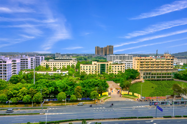 邯鄲大學畢業證_邯鄲學歷_邯鄲市大專院校