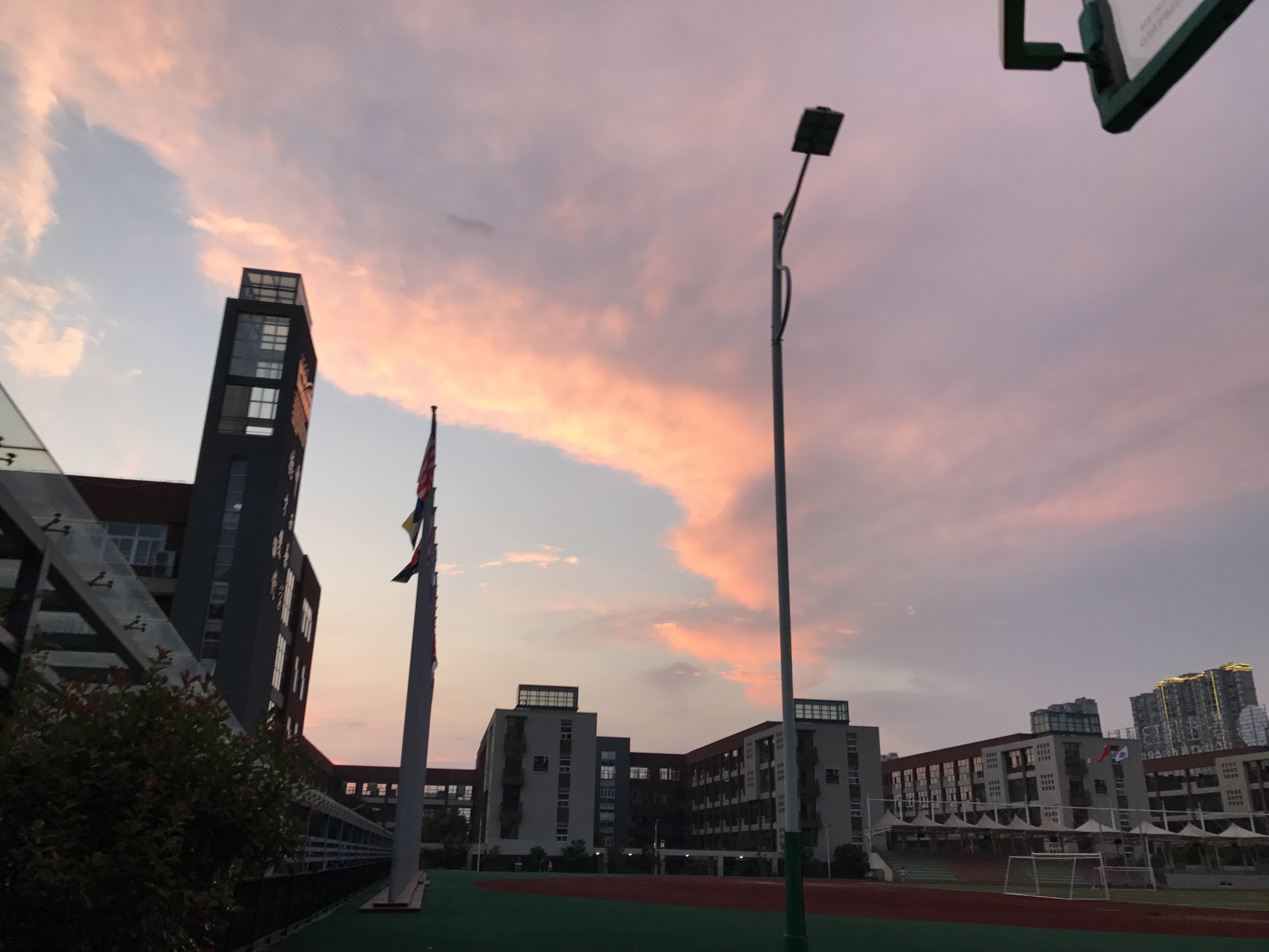加上學校_中加學校_中加學校什么意思