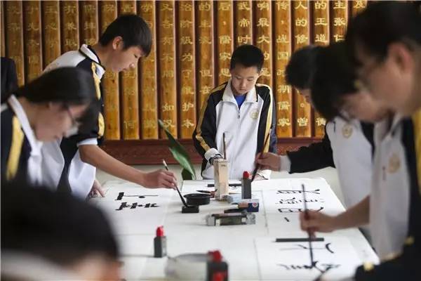 青島格蘭德小學事件_青島格蘭德學校_青島格蘭德國際學校招生