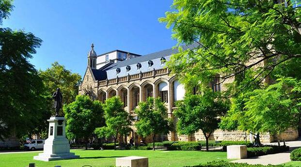 動漫設(shè)計專業(yè)大學(xué)排名_動漫設(shè)計較好的大學(xué)_動漫設(shè)計專業(yè)的大學(xué)排名