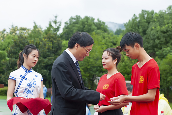 鄭州中澳國際學校_鄭州中澳國際學校高中學費_鄭州澳新國際學校收費