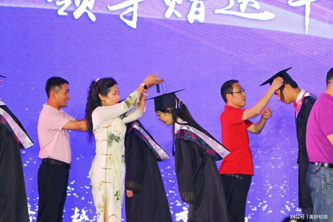 河北師大附中喜報_河北省師大附中_河北省師大附中官網(wǎng)