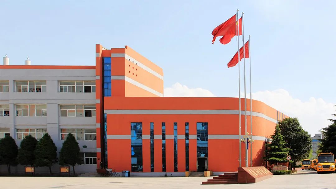 鄭州中學怎么樣_鄭州中學_鄭州中學vr