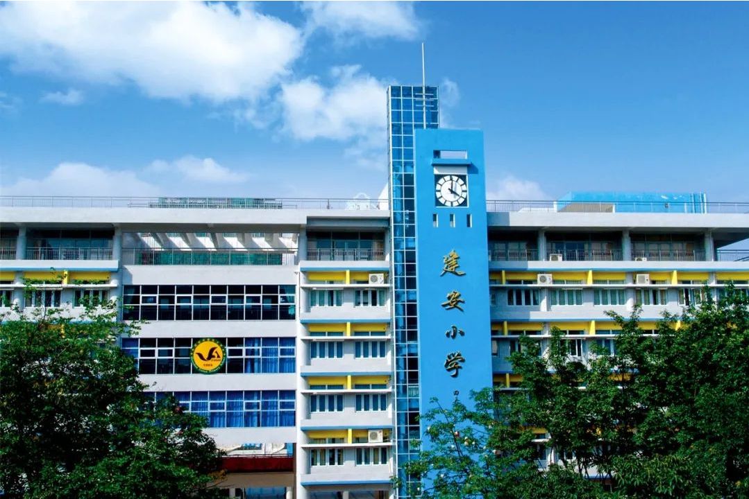 龍崗區外國語學校對應的小區_龍崗區外國語學校校訓_外國語學校龍崗分校