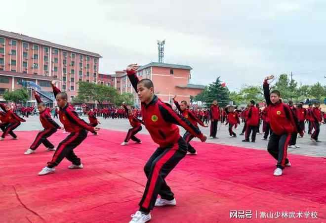 武術(shù)少林學(xué)校好就業(yè)嗎_武術(shù)少林學(xué)校好考嗎_少林武術(shù)哪個(gè)學(xué)校最好