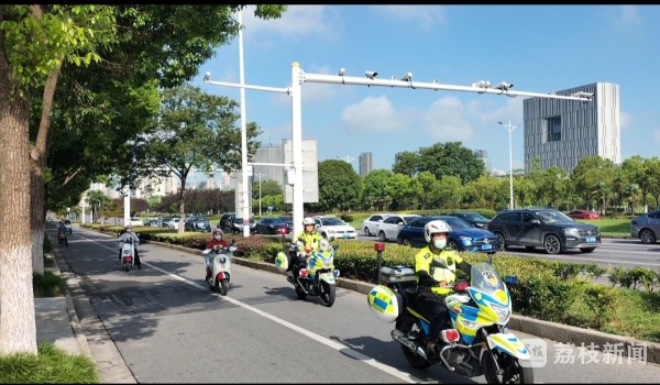 高考工廠毛坦廠中學(xué)_三廠中學(xué)_西安車輛廠中學(xué)