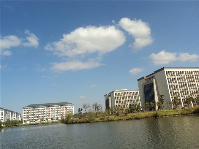 美國凱撒大學(xué)排名_美國凱撒大學(xué)_美國凱撒大學(xué)上海分校