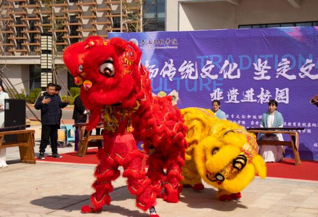 學(xué)校收費(fèi)標(biāo)準(zhǔn)文件_學(xué)校規(guī)范收費(fèi)_立行學(xué)校收費(fèi)標(biāo)準(zhǔn)
