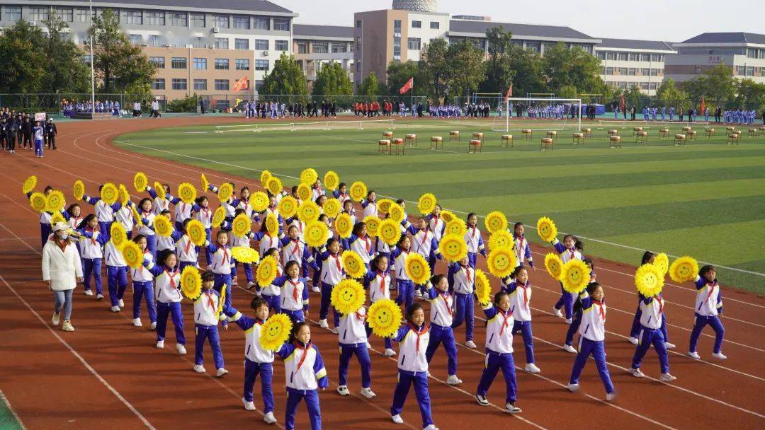 安陽曙光中學_安陽市曙光學校是幾中_安陽市北關區曙光中學