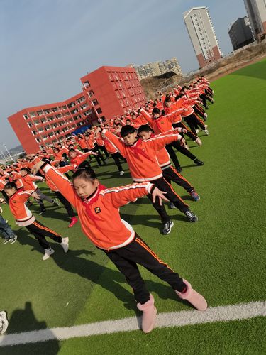 濰坊北海雙語學(xué)校學(xué)費(fèi)多少_濰坊市北海雙語學(xué)校_濰坊北海雙語學(xué)校高中部