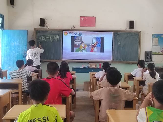 海口市靈山中學_海囗靈山中學_海口市靈山中學建校時間