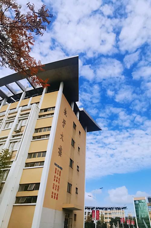 北京崇文區(qū)中學(xué)_北京市崇文門中學(xué)校服_北京市崇文門中學(xué)