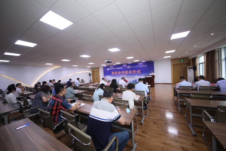 江西省臨川二中_江西臨川二中_江西臨川二中實驗學(xué)校