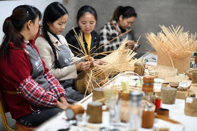 寧波華茂外國語學費_寧波華茂外國語學校_寧波華茂外國語學校性