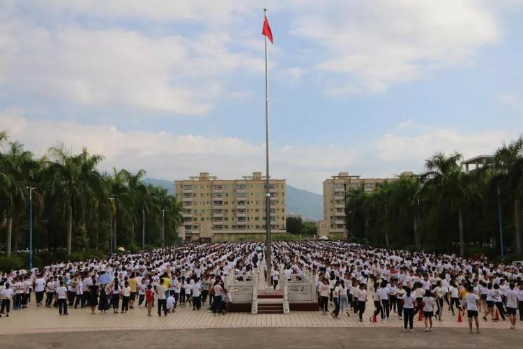 清新縣第三中學_清新三中是重點高中嗎_清新第三中學