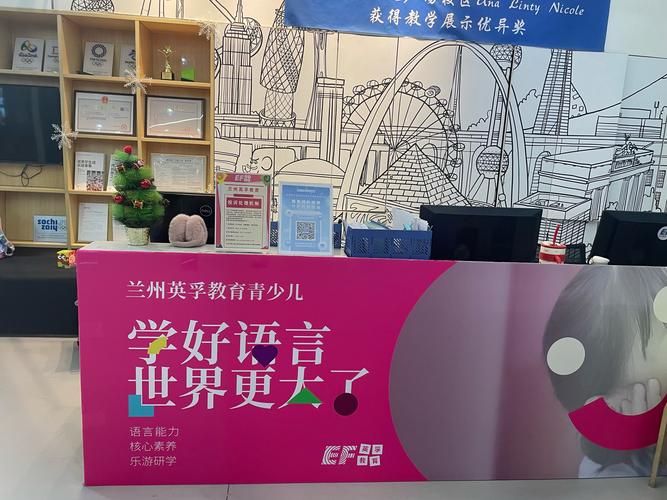 去加拿大留學(xué)一年要花多少錢_去加拿大留學(xué)的費用_去留學(xué)加拿大的費用