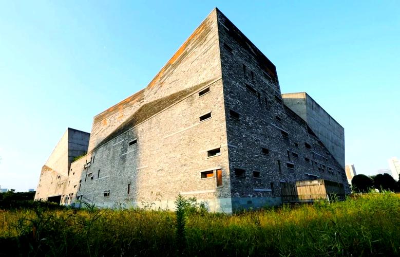 建筑設計專業排名_中國當代著名建筑師_中國建筑大師盤點