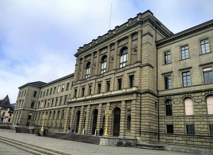 瑞士蘇黎世大學本科申請_蘇黎世大學QS排名_蘇黎世大學