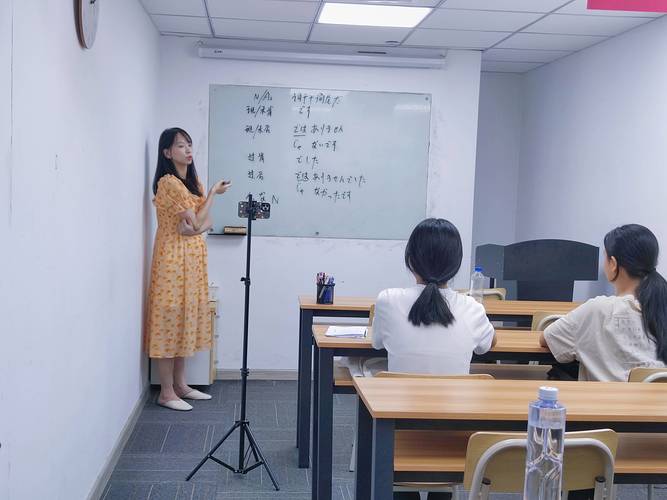 雅思1對1培訓(xùn)_一飛外語雅思暑期班課程_福州雅思培訓(xùn)機構(gòu)排名