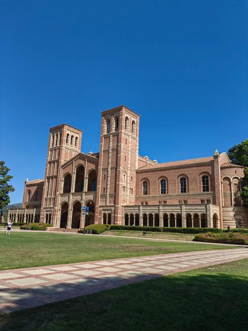 UCLA校園奧運(yùn)村_加利福尼亞大學(xué)洛杉磯分校_加州大學(xué)伯克利分校娛樂資源