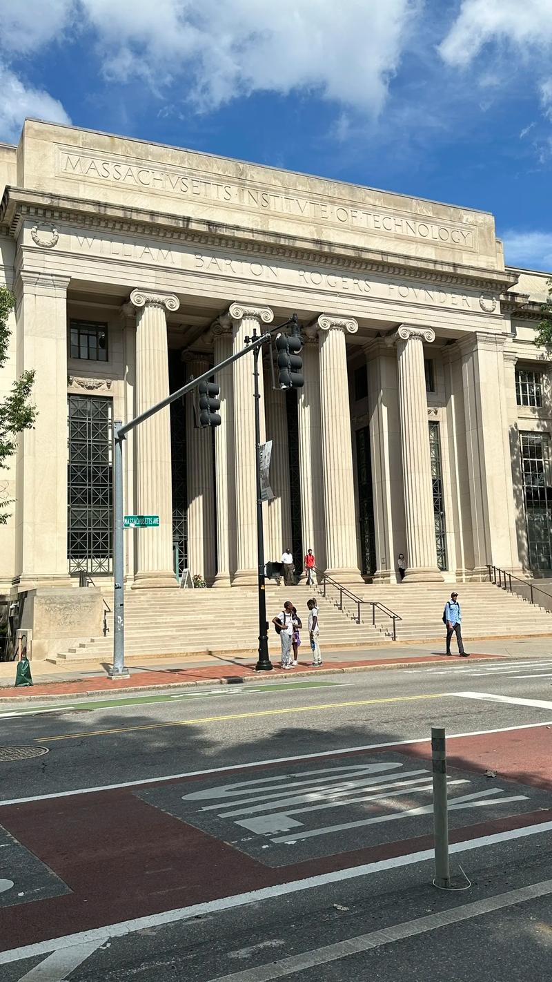 麻省理工學院 英文名稱為institute 學院與大學區(qū)別 中國高等教育 升格為大學 規(guī)定 條件_學院與大學的區(qū)別