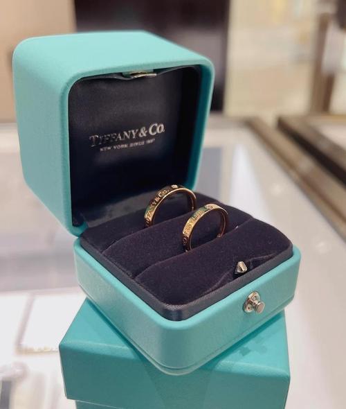 Tiffany T1對戒設計細節_tiffany的意思_情侶對戒哪個品牌好Tiffany T1