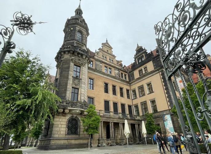 馬丁路德大學_德國哈勒維騰貝格大學歷史_Martin-Luther-Universit?t Halle-Wittenberg