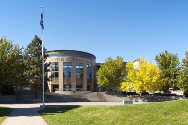 TRU admission conditions_Thompson Rivers University application requirements_湯姆遜河大學