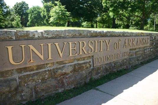 阿肯色大學費耶特維爾校區_阿肯色州大學_阿肯色大學建筑專業排名