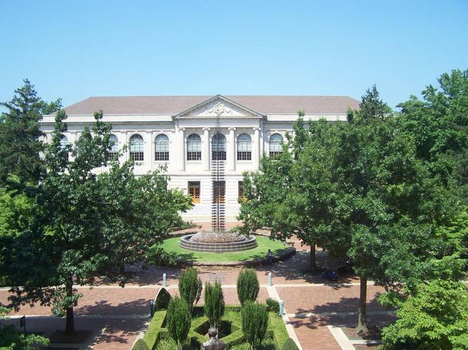 阿肯色大學建筑專業排名_阿肯色大學費耶特維爾校區_阿肯色州大學