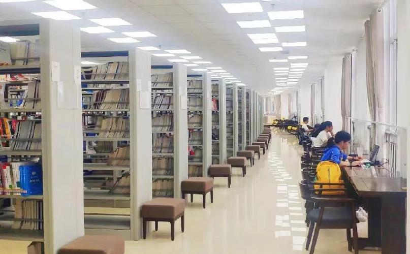西安大略大學(xué)_商業(yè)圖書館教育圖書館_西安大略大學(xué)圖書館
